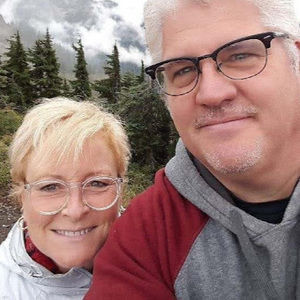 Meet your Posher, Juli